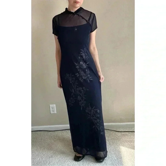 Vintage Qipao Cheongsam - Picture 2 of 6